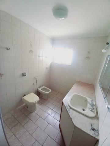 Alugar Apartamento / Padrão em Ribeirão Preto R$ 1.700,00 - Foto 12