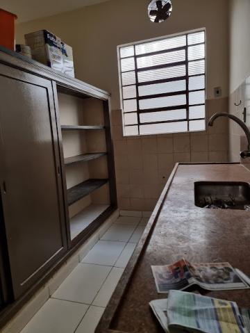 Alugar Casa / Padrão em Ribeirão Preto R$ 1.700,00 - Foto 17