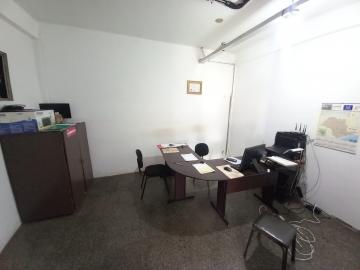 Alugar Comercial padrão / Galpão - Armazém em Ribeirão Preto R$ 1.750,00 - Foto 4