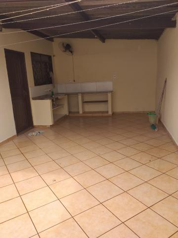 Alugar Casa / Padrão em Ribeirão Preto R$ 1.100,00 - Foto 11