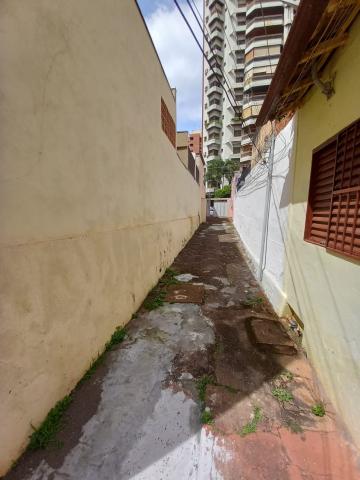 Alugar Casa / Padrão em Ribeirão Preto R$ 900,00 - Foto 8