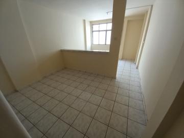 Alugar Apartamento / Padrão em Ribeirão Preto R$ 650,00 - Foto 3