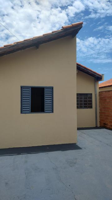 Alugar Casa / Padrão em Ribeirão Preto R$ 750,00 - Foto 5