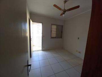 Alugar Apartamentos / Padrão em Ribeirão Preto R$ 1.500,00 - Foto 4