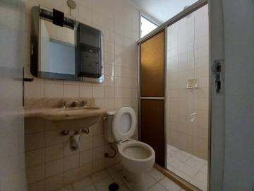 Alugar Apartamentos / Padrão em Ribeirão Preto R$ 1.500,00 - Foto 7