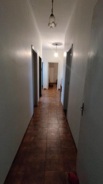 Alugar Casa / Padrão em Ribeirão Preto R$ 1.500,00 - Foto 12