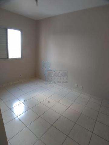 Alugar Apartamento / Padrão em Ribeirão Preto R$ 700,00 - Foto 4