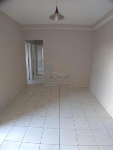 Alugar Apartamento / Padrão em Ribeirão Preto R$ 700,00 - Foto 2