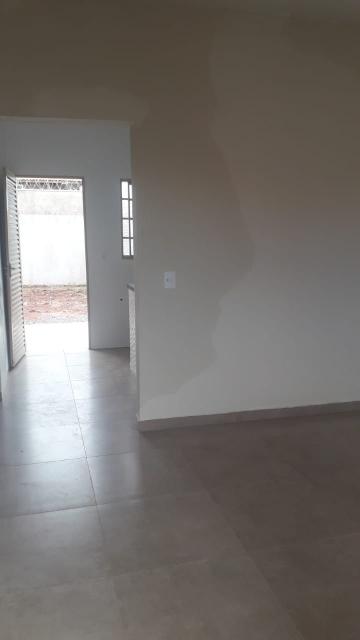 Comprar Casa / Padrão em Serrana R$ 220.000,00 - Foto 1