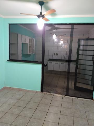 Comprar Casa / Padrão em Ribeirão Preto R$ 575.000,00 - Foto 2