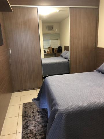 Alugar Apartamento / Padrão em Ribeirão Preto R$ 1.800,00 - Foto 2