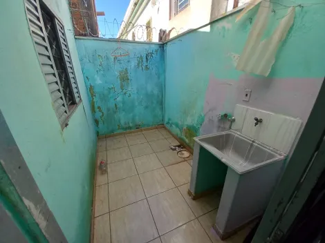 Alugar Casa / Padrão em Ribeirão Preto R$ 550,00 - Foto 9