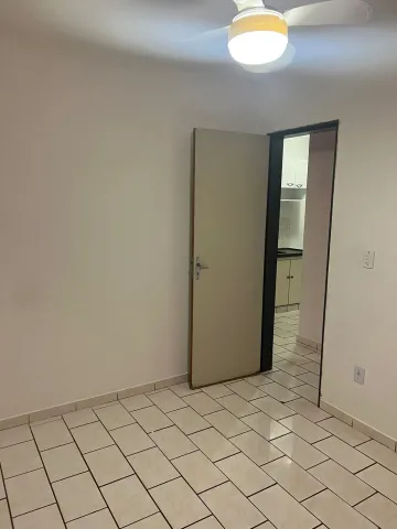 Alugar Apartamento / Padrão em Ribeirão Preto R$ 750,00 - Foto 16