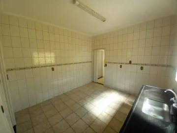 Alugar Casa / Padrão em Ribeirão Preto R$ 1.600,00 - Foto 6