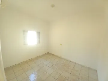 Alugar Casa / Padrão em Ribeirão Preto R$ 1.600,00 - Foto 9