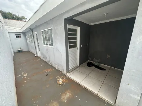 Alugar Casa / Padrão em Ribeirão Preto R$ 1.700,00 - Foto 11