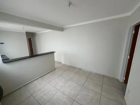 Alugar Casa / Padrão em Ribeirão Preto R$ 1.700,00 - Foto 3