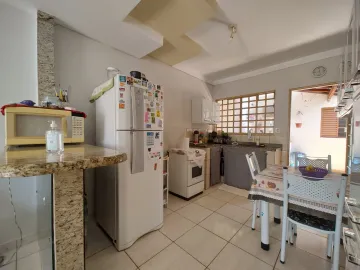 Comprar Casa / Padrão em Ribeirão Preto R$ 390.000,00 - Foto 4