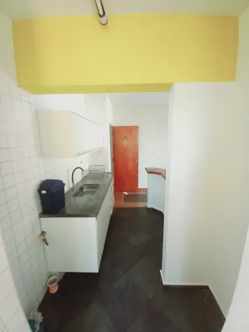 Alugar Apartamento / Padrão em Ribeirão Preto R$ 1.200,00 - Foto 6