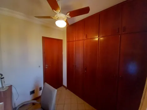 Alugar Apartamento / Padrão em Ribeirão Preto R$ 2.200,00 - Foto 11