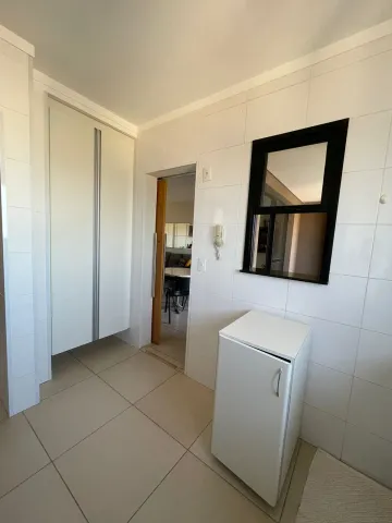 Comprar Apartamentos / Padrão em Ribeirão Preto R$ 690.000,00 - Foto 5
