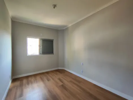 Alugar Apartamento / Padrão em Ribeirão Preto R$ 1.500,00 - Foto 11