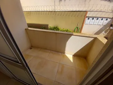 Alugar Apartamento / Padrão em Ribeirão Preto R$ 1.700,00 - Foto 3