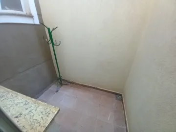 Alugar Apartamento / Padrão em Ribeirão Preto R$ 1.700,00 - Foto 12