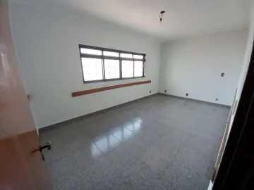 Alugar Apartamento / Padrão em Ribeirão Preto R$ 1.600,00 - Foto 2