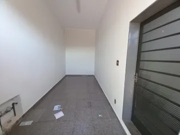 Alugar Apartamento / Padrão em Ribeirão Preto R$ 1.600,00 - Foto 3