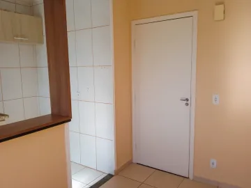 Alugar Apartamento / Padrão em Ribeirão Preto R$ 950,00 - Foto 2