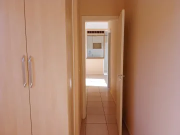 Alugar Apartamentos / Padrão em Ribeirão Preto R$ 950,00 - Foto 7