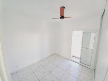 Alugar Apartamento / Padrão em Ribeirão Preto R$ 1.100,00 - Foto 8