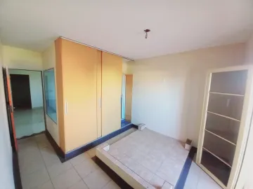 Alugar Casa / Padrão em Ribeirão Preto R$ 2.000,00 - Foto 10