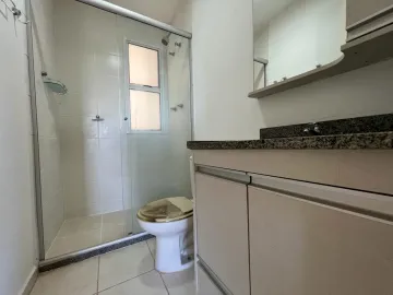 Alugar Apartamentos / Padrão em Ribeirão Preto R$ 1.900,00 - Foto 5