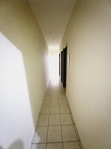 Alugar Casa / Padrão em Ribeirão Preto R$ 1.600,00 - Foto 5