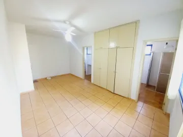 Comprar Apartamento / Kitnet em Ribeirão Preto - Foto 2