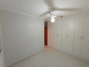 Alugar Apartamento / Padrão em Ribeirão Preto R$ 1.600,00 - Foto 12