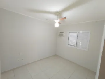 Alugar Apartamento / Padrão em Ribeirão Preto R$ 1.600,00 - Foto 14