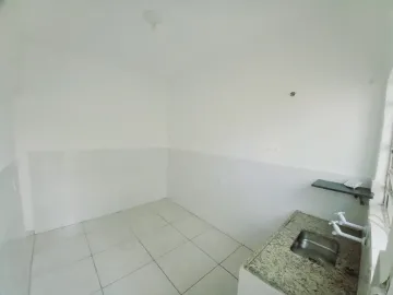 Alugar Casa / Padrão em Ribeirão Preto R$ 950,00 - Foto 6