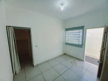 Casa / Padrão em Ribeirão Preto Alugar por R$950,00