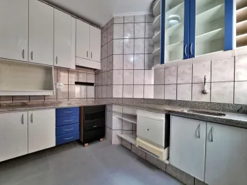 Alugar Apartamento / Padrão em Ribeirão Preto R$ 1.850,00 - Foto 4