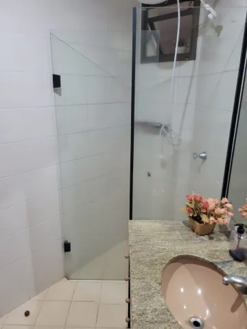 Alugar Apartamento / Padrão em Ribeirão Preto R$ 1.400,00 - Foto 18