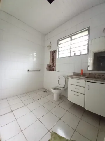 Alugar Casas / Padrão em Ribeirão Preto R$ 1.300,00 - Foto 5