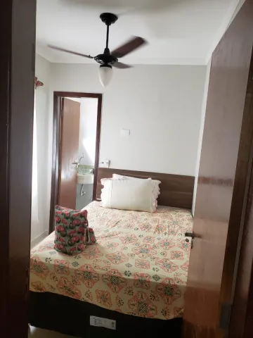 Comprar Apartamento / Padrão em Guarujá R$ 375.000,00 - Foto 14