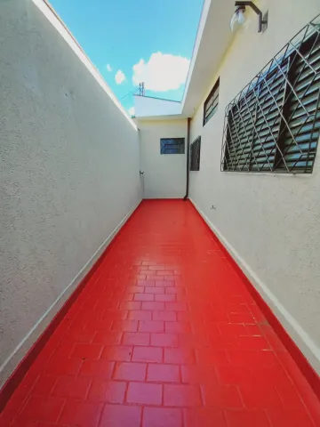 Alugar Casa / Padrão em Ribeirão Preto R$ 2.200,00 - Foto 16