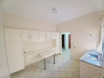 Alugar Casa / Padrão em Ribeirão Preto R$ 2.200,00 - Foto 13