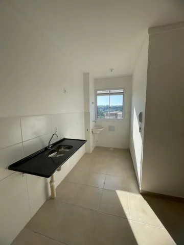 Alugar Apartamento / Padrão em Bonfim Paulista R$ 700,00 - Foto 10