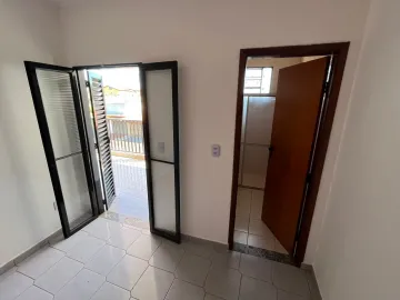 Alugar Casa / Padrão em Ribeirão Preto R$ 1.800,00 - Foto 17