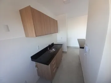 Alugar Apartamento / Padrão em Ribeirão Preto R$ 2.000,00 - Foto 3